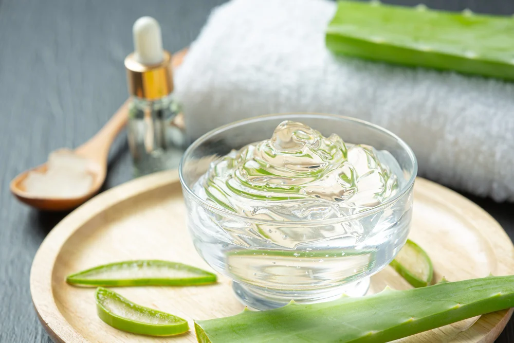 Aloe Vera Gel for mouth ulcer treatment